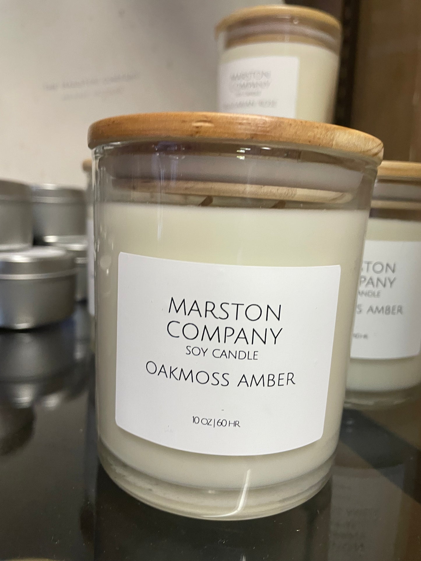 Oakmoss Amber Candle – 10 oz