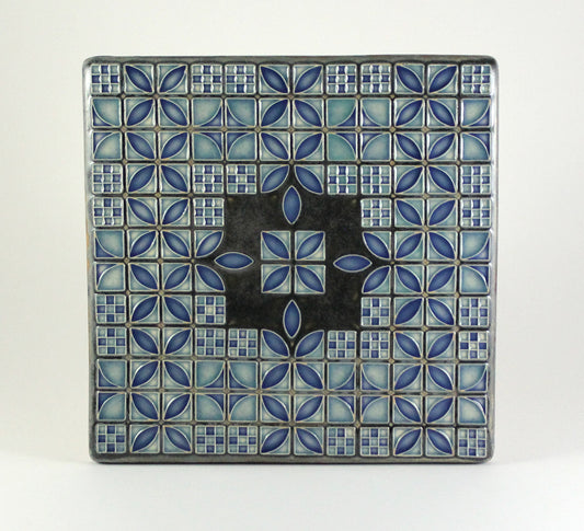 Lattice Art Tile - Blue and Black